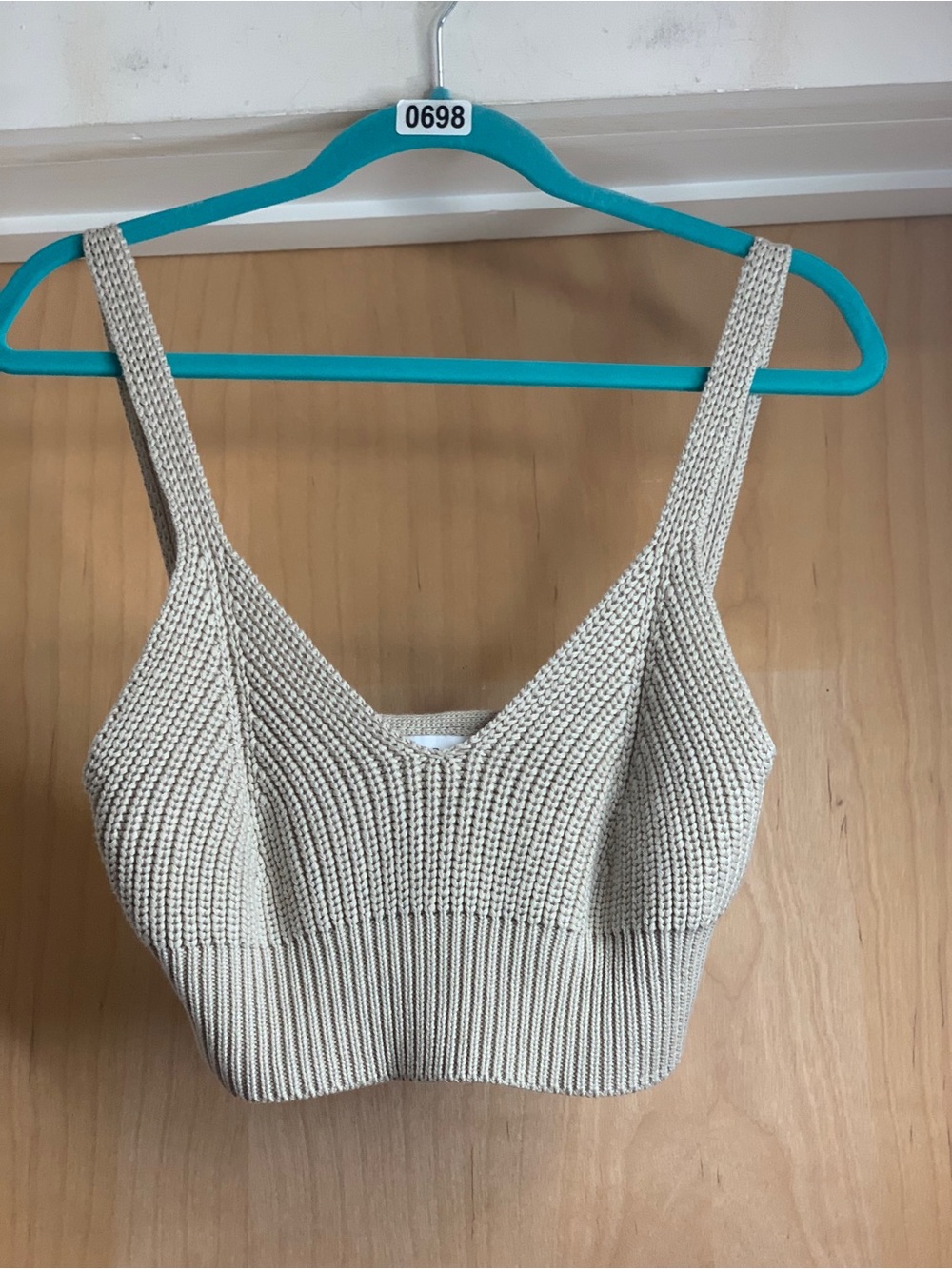 En Saison Ribbed Knit V-Neck Crop Tank Top - Cream Size-Small Minimalist Boho